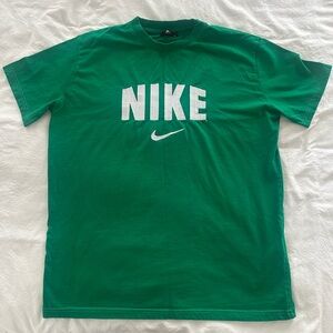 Nike Men's Tee in Vibrant Green